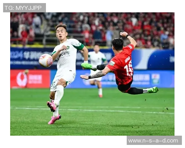 成都足球队在选拔赛中以90分稳居积分榜首位展现强劲实力